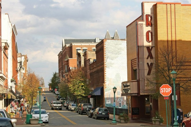 Downtown Clarksville, Roxy Theater